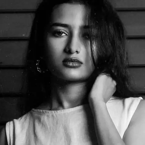 Black and white portraits. Photography: Vintage_Soul_90s